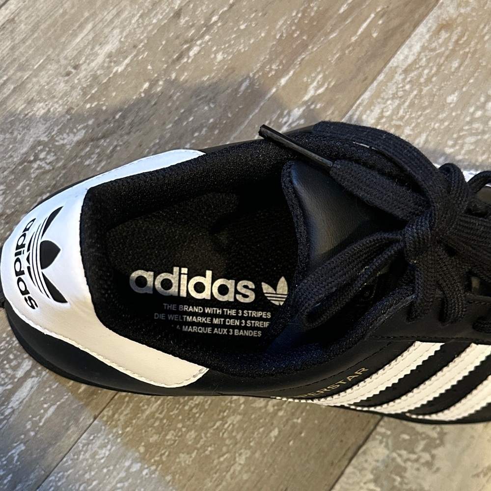 Adidas Superstar adv Black and White 3 stripes Shoes - Picture 5 of 6